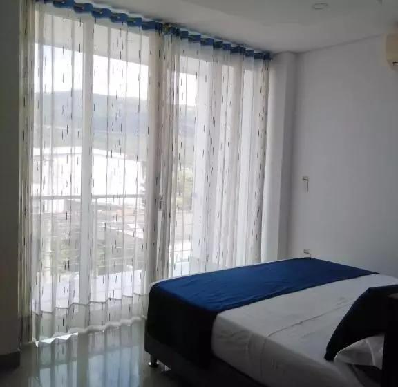 Hotelli Aguazul Plaza Centro