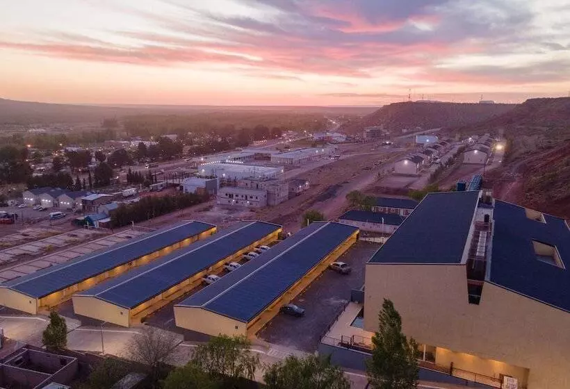 Hotelli Cyan Wenelen Vaca Muerta