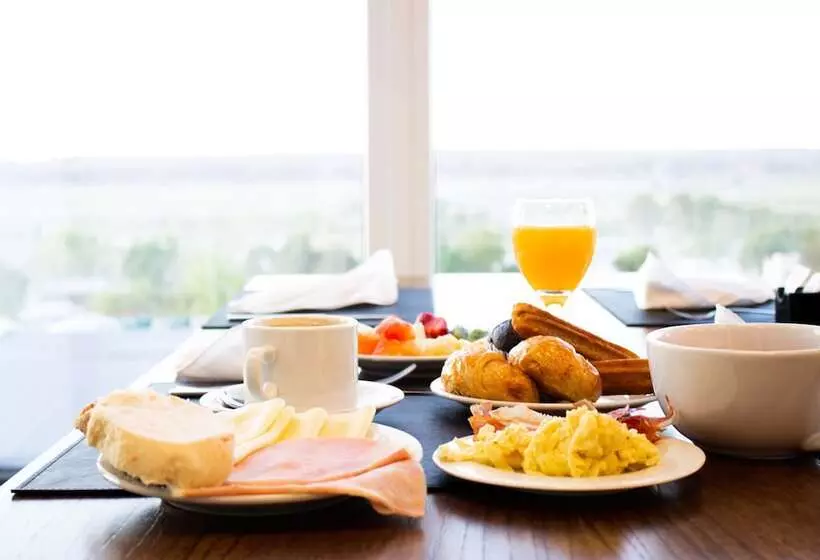 Hotelli Cyan Wenelen Vaca Muerta