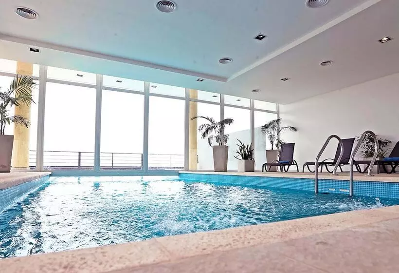 Hotelli Cyan Wenelen Vaca Muerta