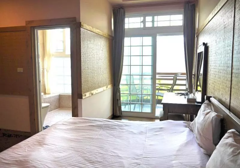 هتل Euro Country Villa