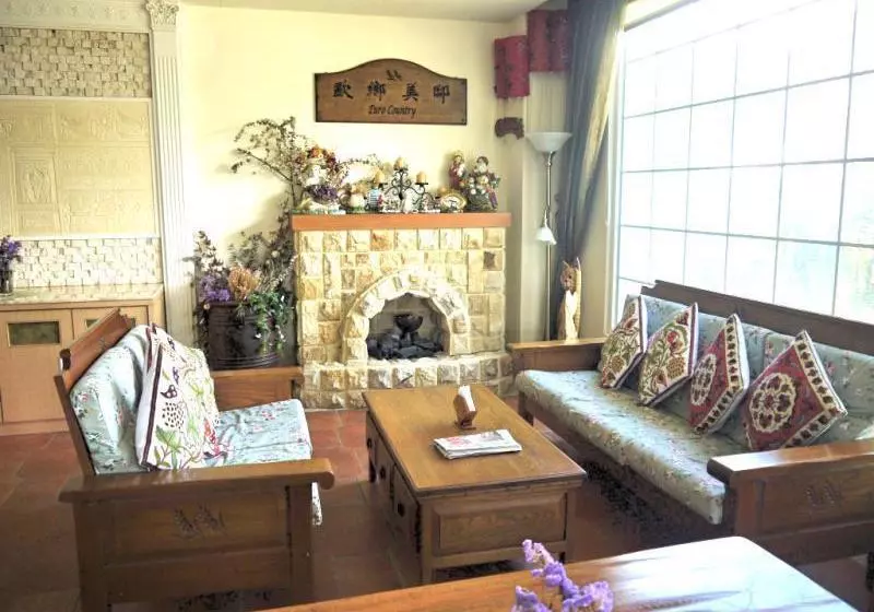 هتل Euro Country Villa