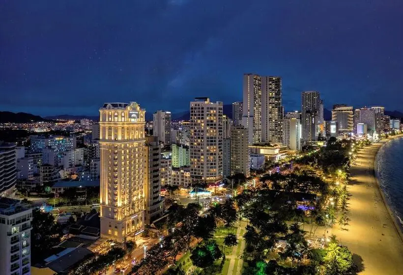 هتل Mercure Nha Trang Beach
