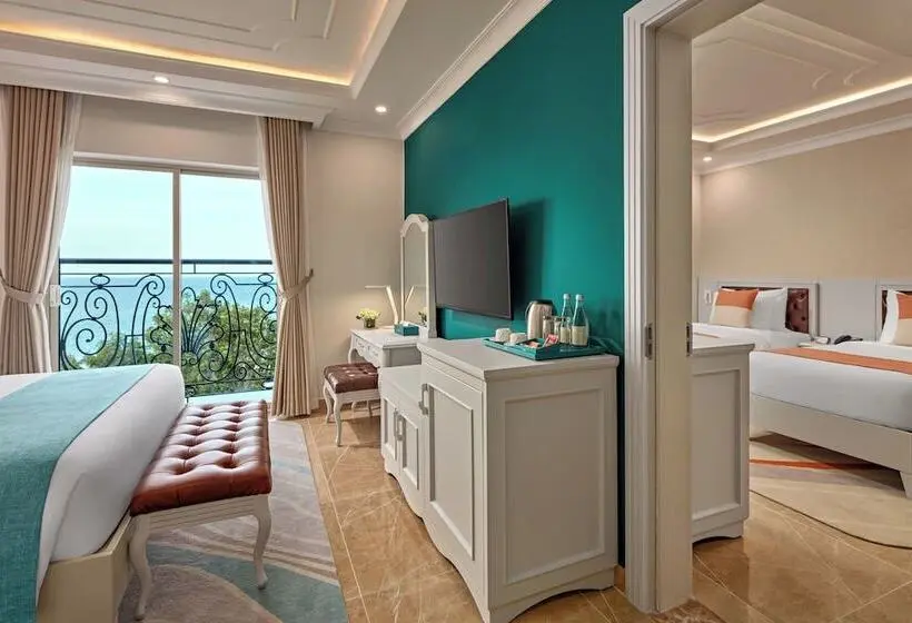 هتل Mercure Nha Trang Beach