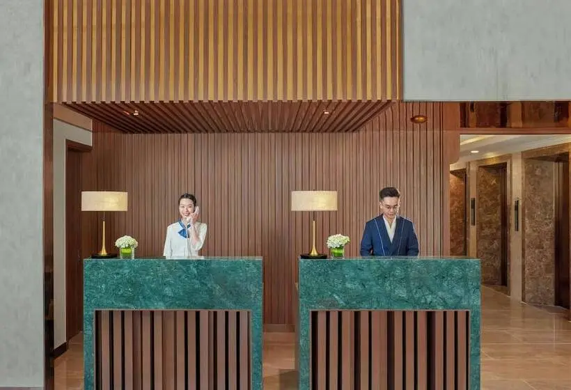 هتل Mercure Nha Trang Beach