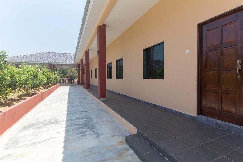 Отель Nahdhoh Langkawi Resort