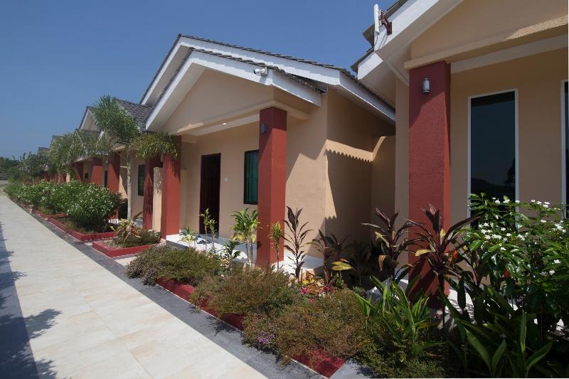 Отель Nahdhoh Langkawi Resort