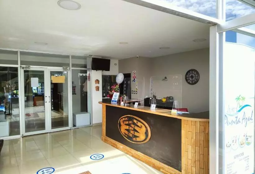 ホテル Punta Azul