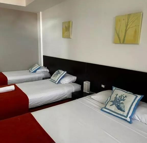 ホテル Punta Azul