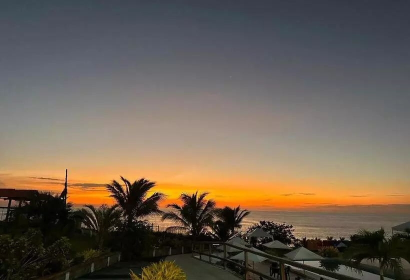 ホテル Punta Azul