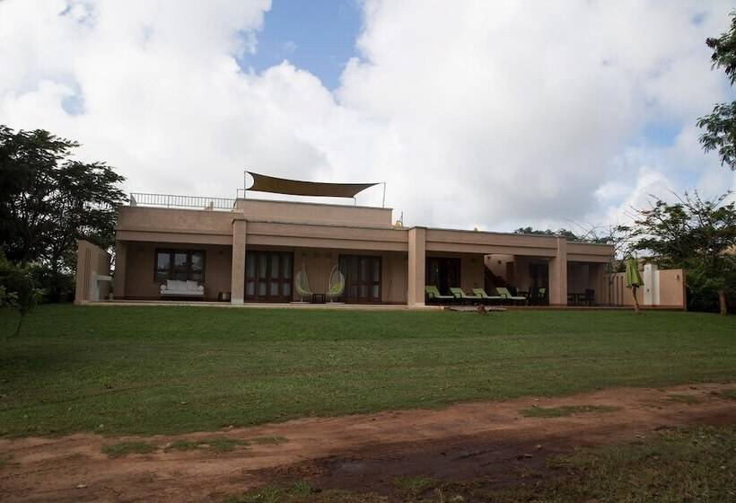 هتل Vipingo Ridge Luxury Villa