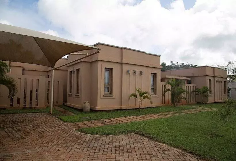 هتل Vipingo Ridge Luxury Villa