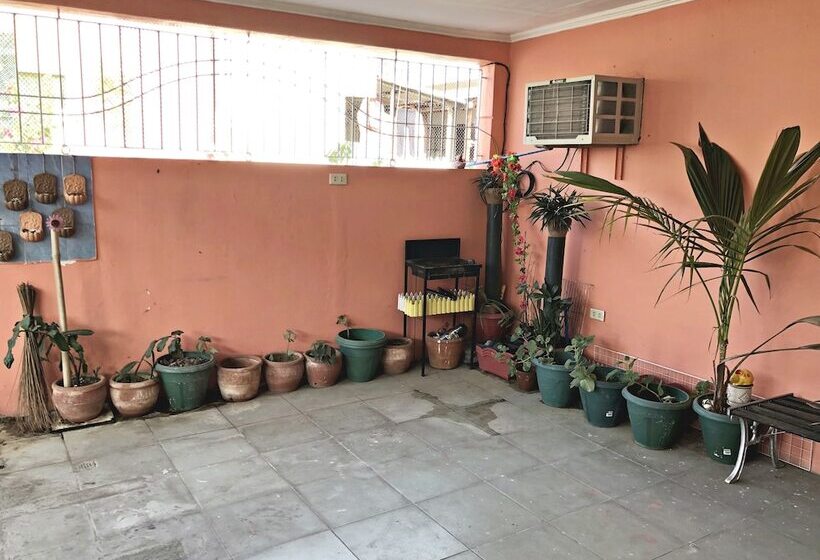 Kalayaan Transient House