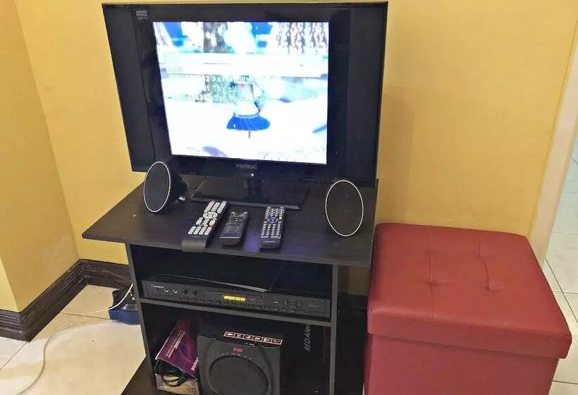 Kalayaan Transient House