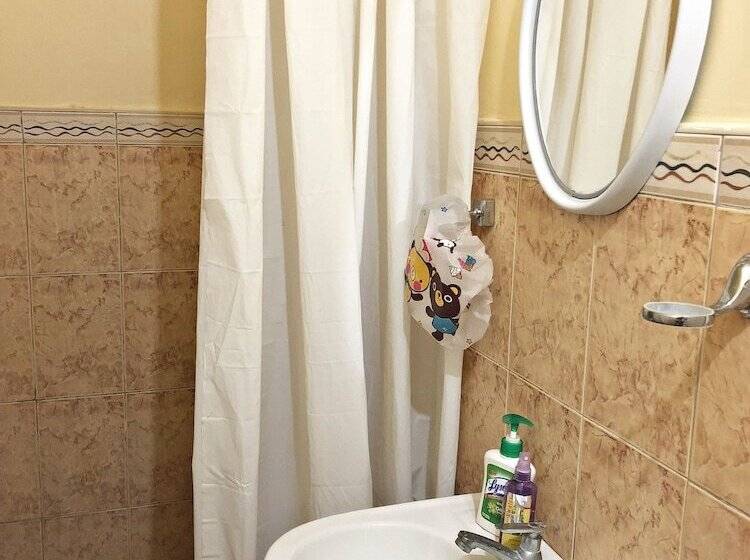 Kalayaan Transient House