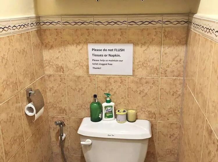 Kalayaan Transient House