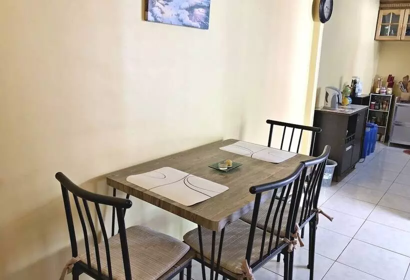 Kalayaan Transient House