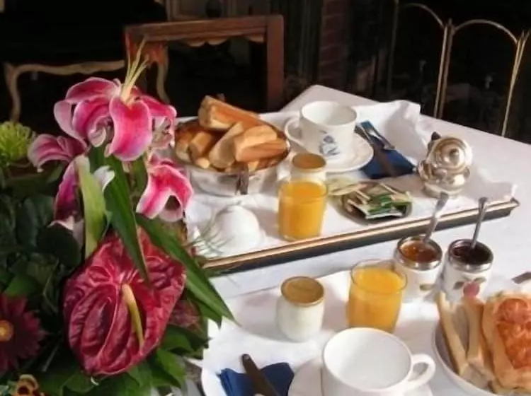 Majatalo Chambres D Hôtes Au Château De Gizeux