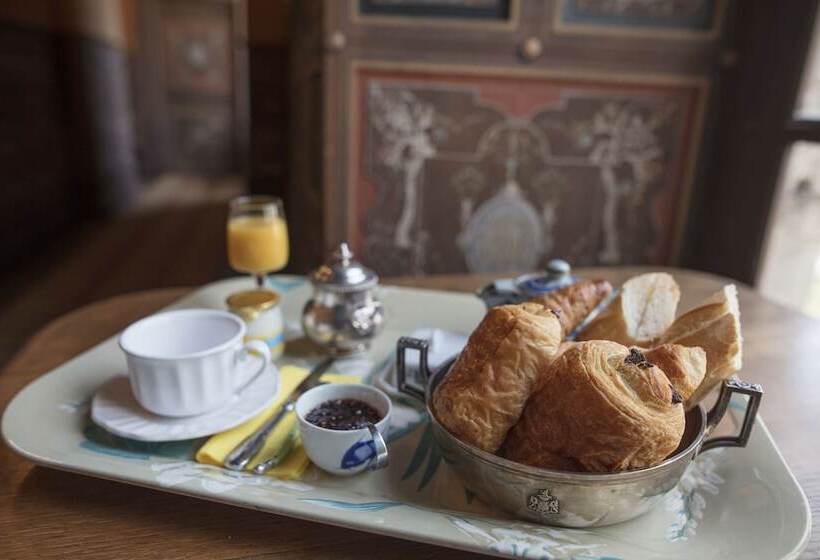 بنسيون Chambres D Hôtes Au Château De Gizeux