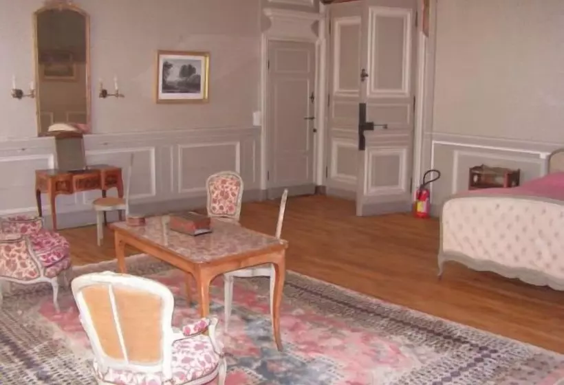 Majatalo Chambres D Hôtes Au Château De Gizeux