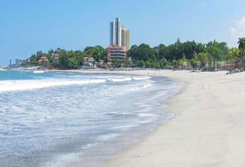 ペンション Hospedaje Villamar