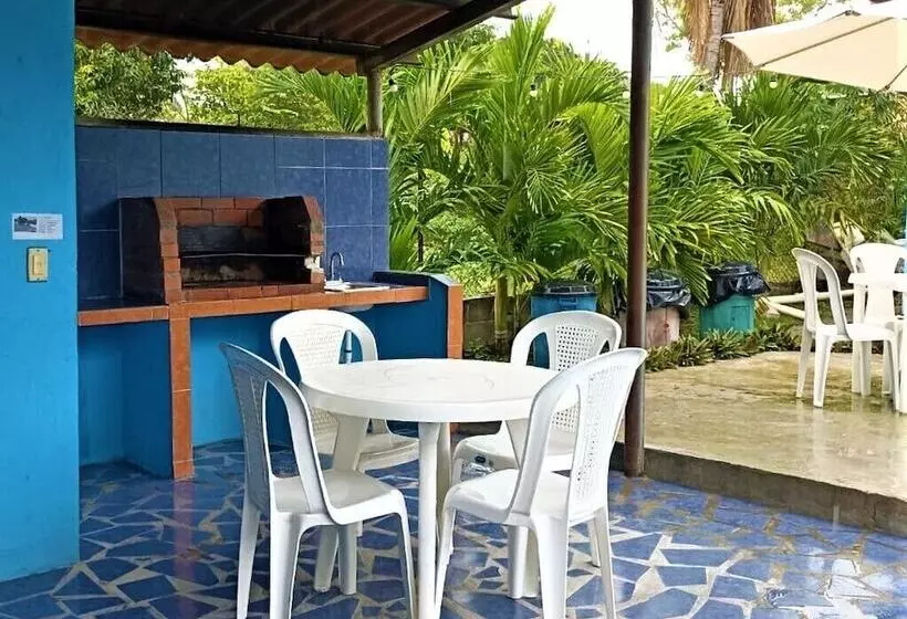 ペンション Hospedaje Villamar