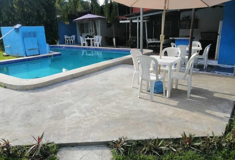 ペンション Hospedaje Villamar