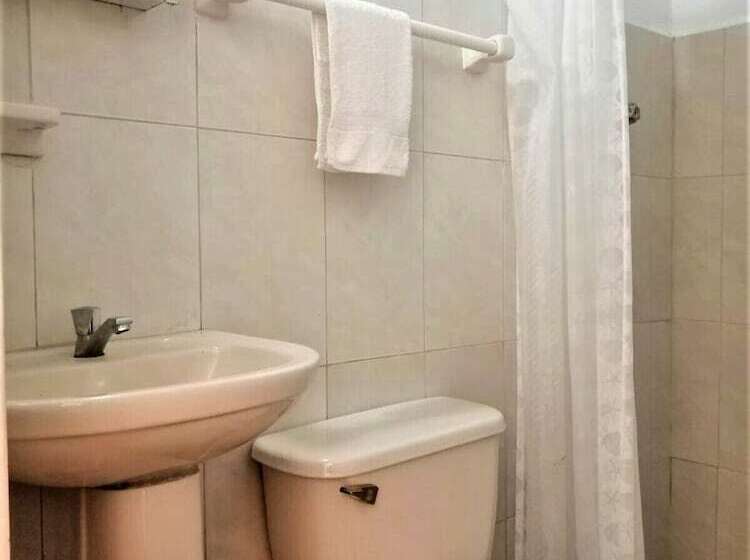 ペンション Hospedaje Villamar