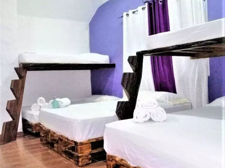 ペンション Hospedaje Villamar