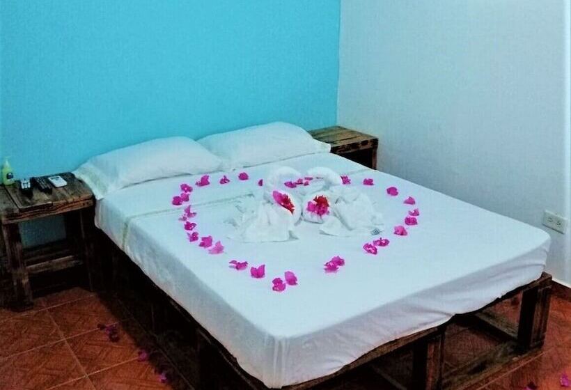 ペンション Hospedaje Villamar