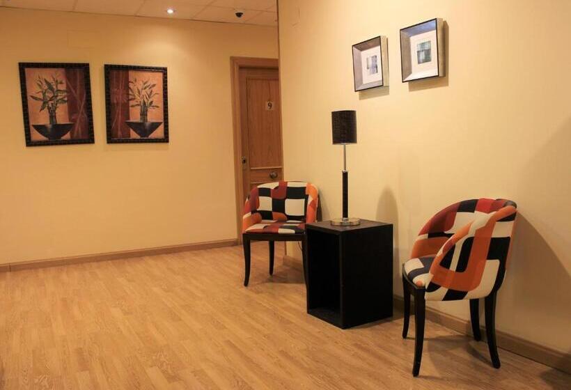 펜션 Hostal San Isidro