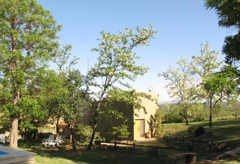 Majatalo Posada La Rosita