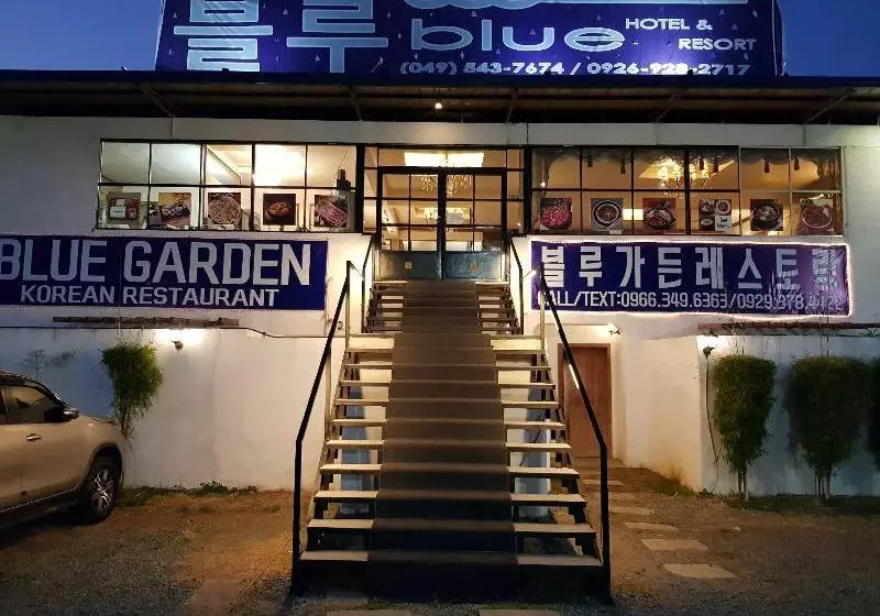 Blue Hotel And Resort
