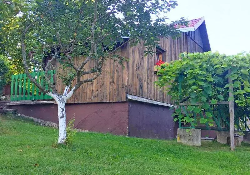 Hotelli Apartments Matovina