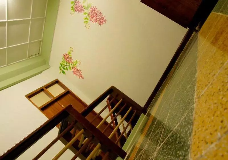 ホテル Baan Napak