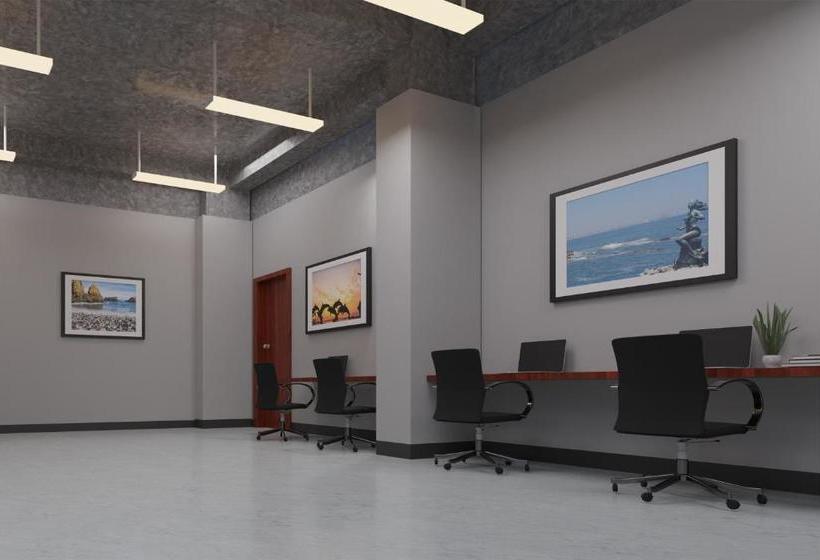 בית מלון כפרי Comfort Inn Mazatlan