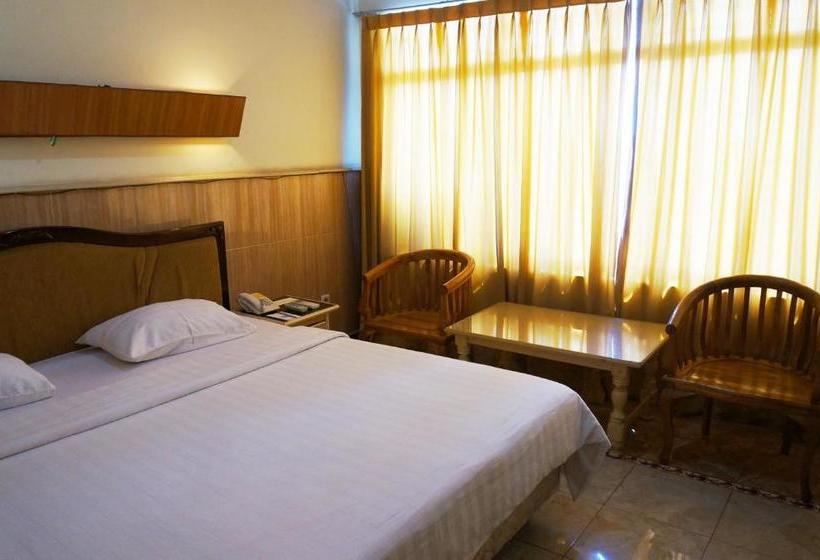 فندق Duta Syariah