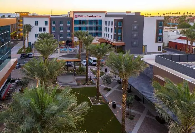ホテル Hilton Garden Inn Chandler Downtown