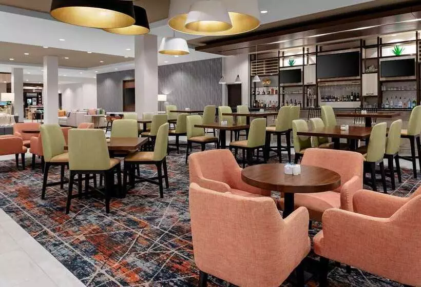 ホテル Hilton Garden Inn Chandler Downtown