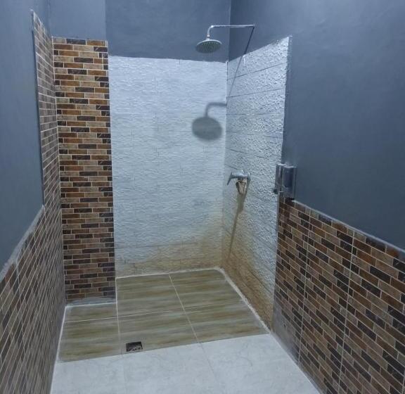 בית מלון כפרי Ketapang Guesthouse Echo Beach Canggu