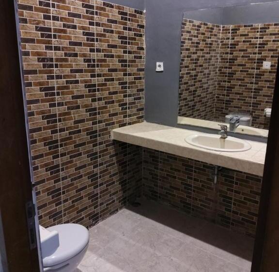 בית מלון כפרי Ketapang Guesthouse Echo Beach Canggu