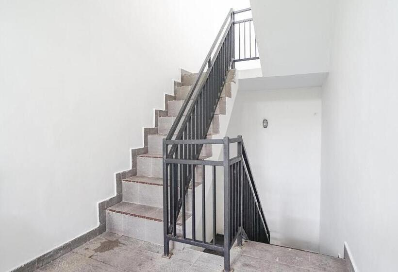 בית מלון כפרי Ketapang Guesthouse Echo Beach Canggu