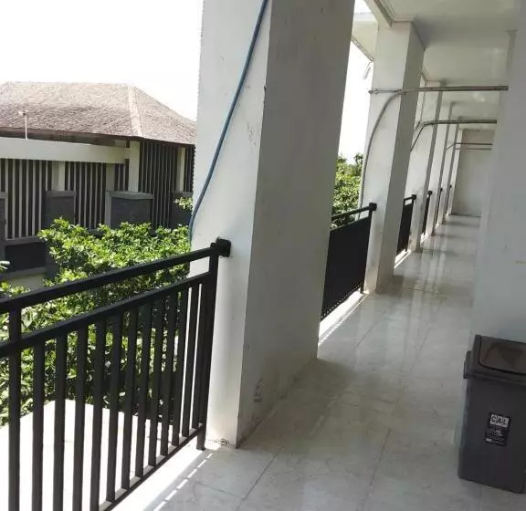 Hotelli Ketapang Guesthouse Echo Beach Canggu