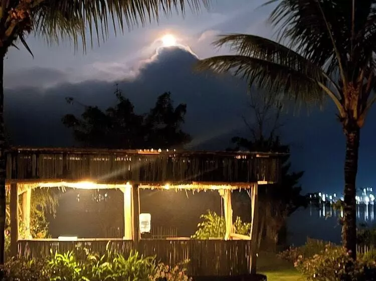 Hotelli N'jung Bali Camp