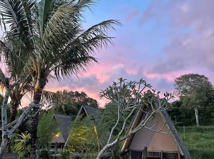 Hotelli N'jung Bali Camp