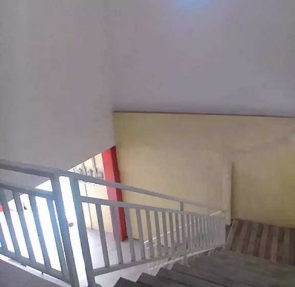 Hotelli Sari Room Bed & Breakfast