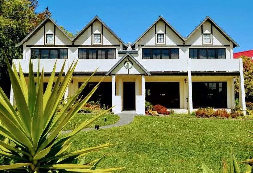 Hotelli Salty Dog Inn