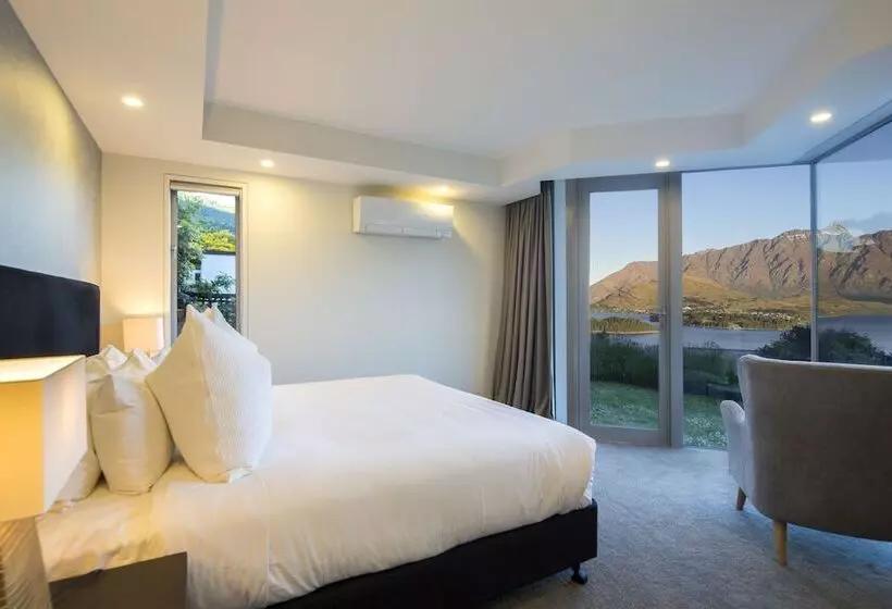 Infinity Collection Queenstown Luxury House