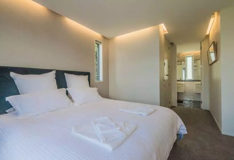 Infinity Collection Queenstown Luxury House