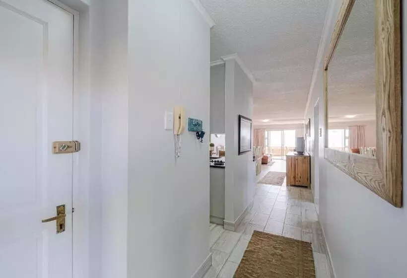 Jeffreys Bay Beach Accommodation